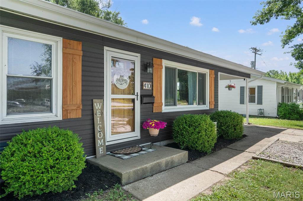 410 Ringo Street Mexico, MO 65265 - Photo 1 of 36