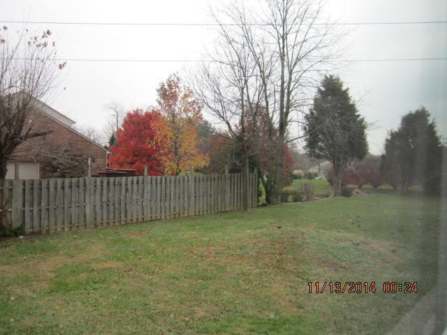 7915 Pleasant Valley Road Florence, KY 41042 - Photo 14 of 18
