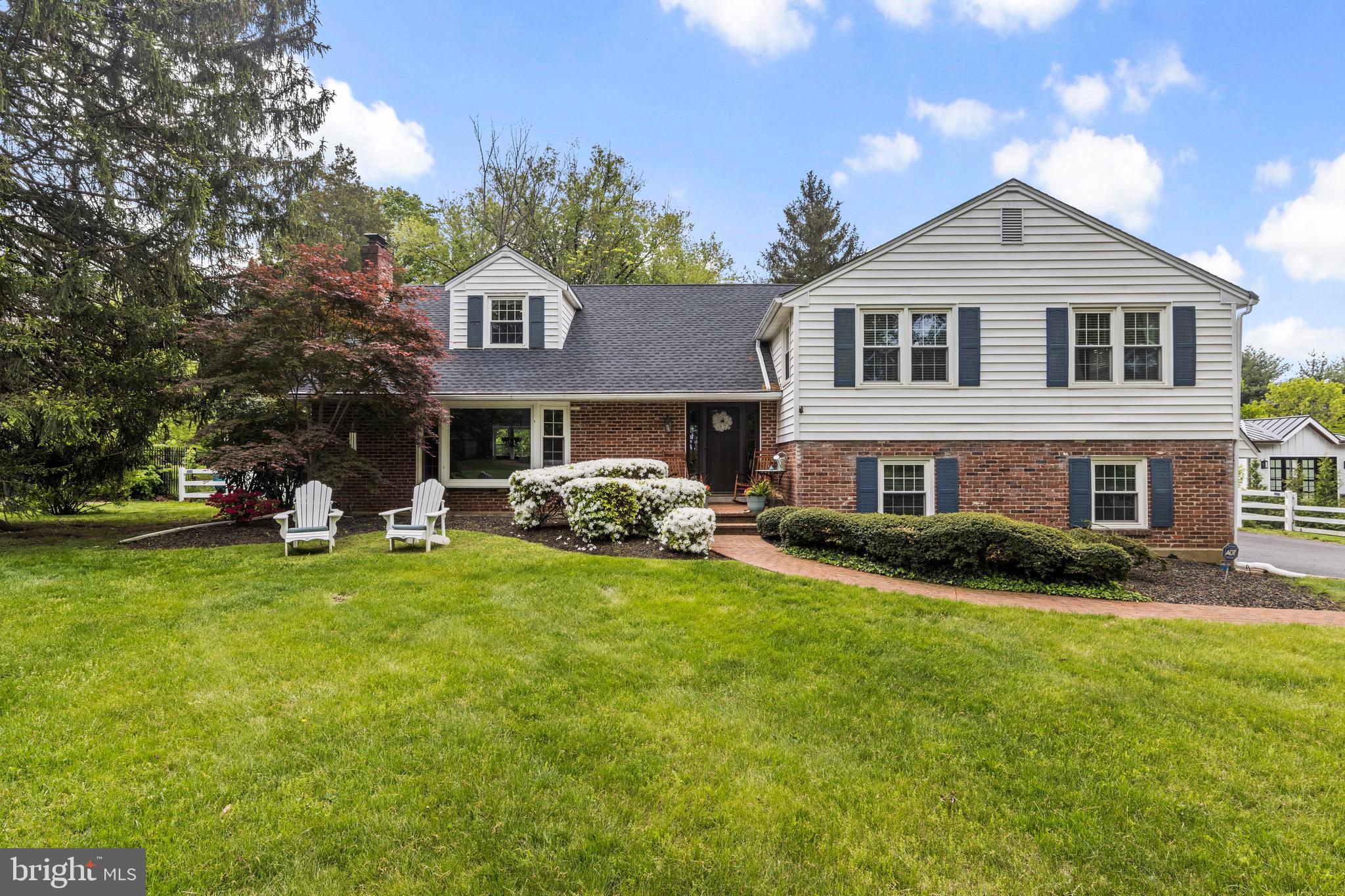 526 Gulph Road Wayne, PA 19087 - Photo 2 of 47