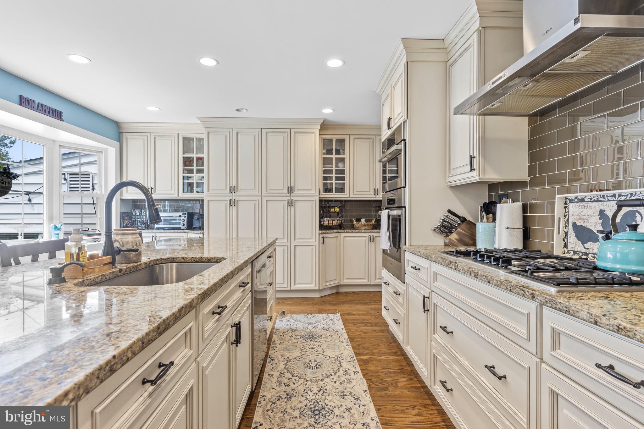 526 Gulph Road Wayne, PA 19087 - Photo 18 of 47