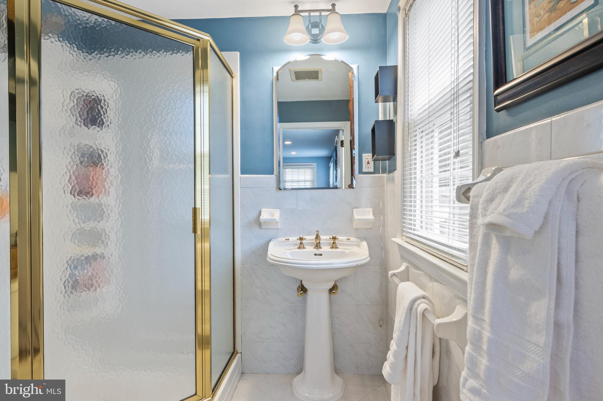 526 Gulph Road Wayne, PA 19087 - Photo 29 of 47