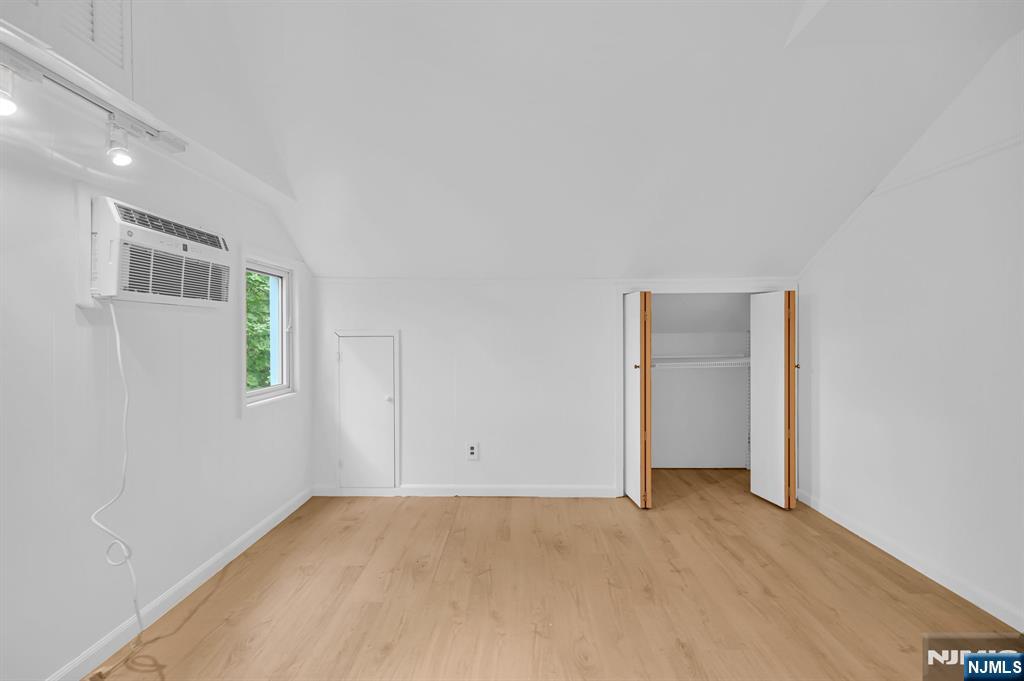 3 Country Club Road Livingston, NJ 07039 - Photo 29 of 37 an empty room with windows