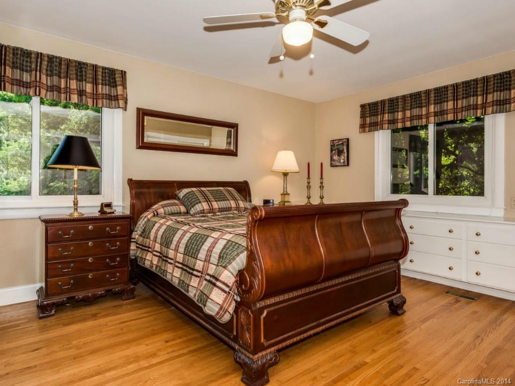 4022 Churchill Road Charlotte, NC 28211 - Photo 16 of 24 Gallery Image 16