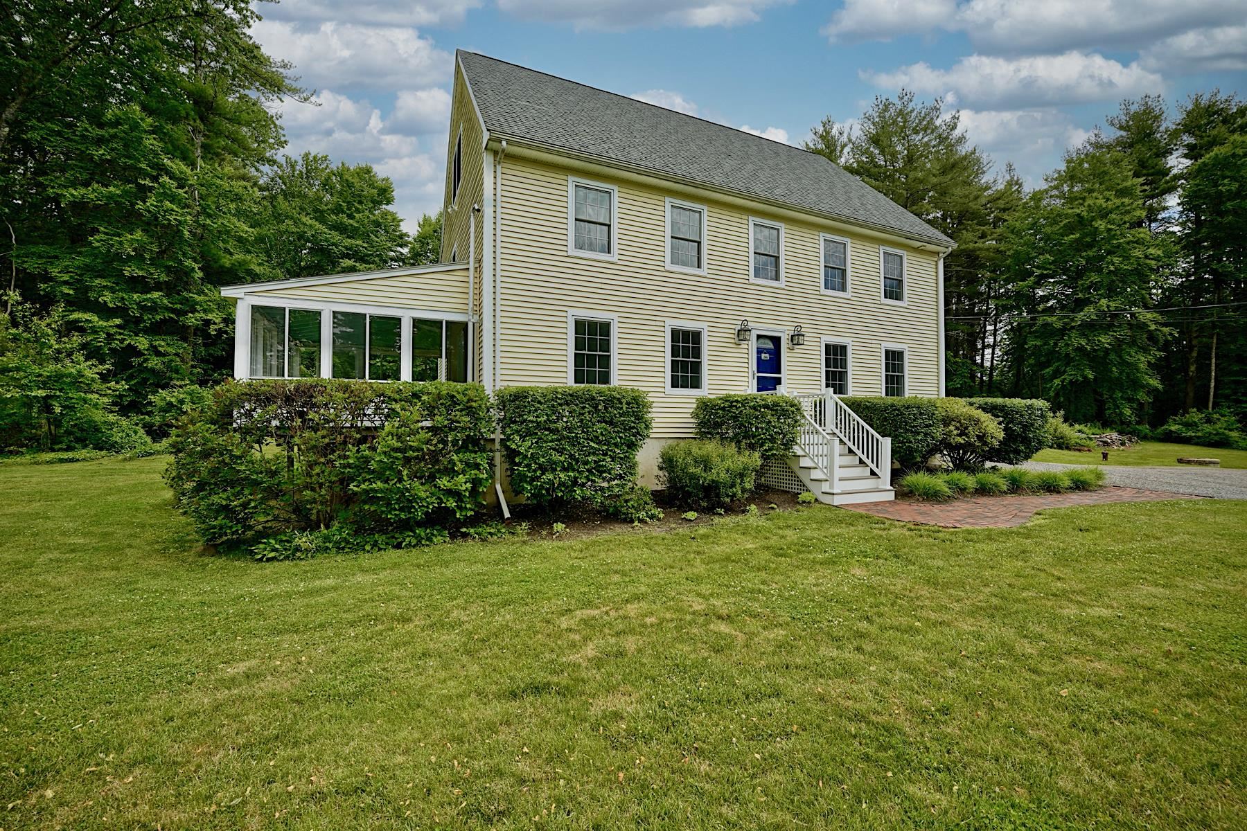 132 Winnicutt Road Stratham, NH 03885 - Photo 1 of 18