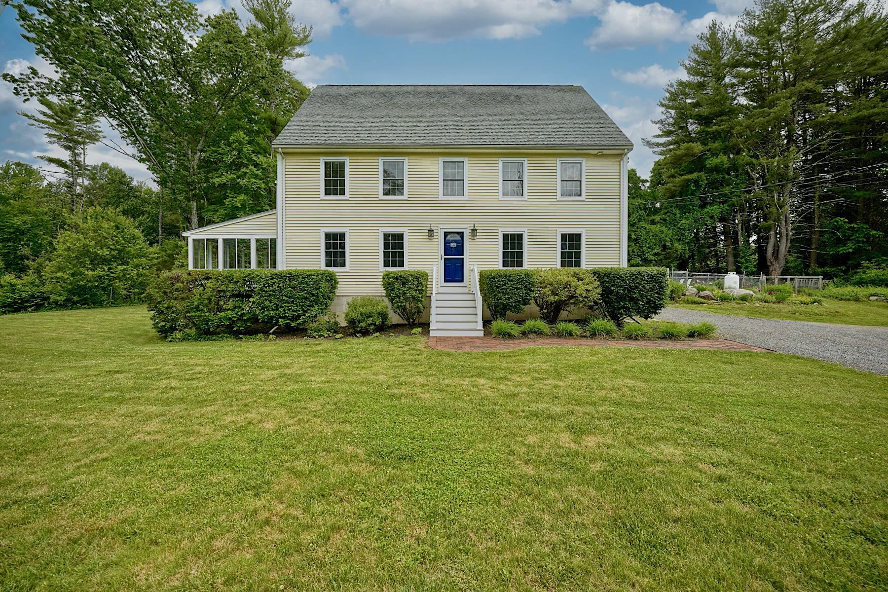 132 Winnicutt Road Stratham, NH 03885 - Photo 8 of 18