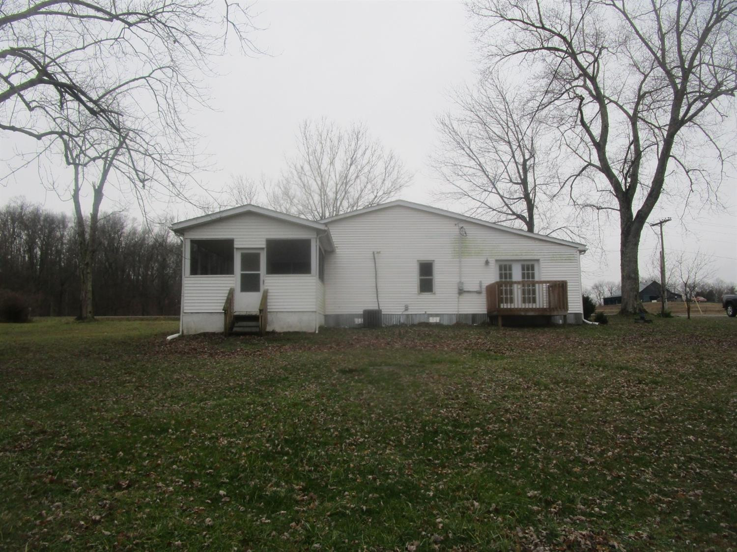 1496 Log Lick Road Winchester, KY 40391 - Photo 29 of 38 Photo 29