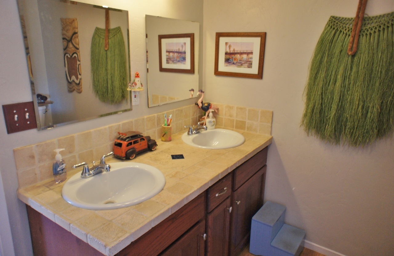 12430 Royal Road El Cajon, CA 92021 - Photo 18 of 25 Gallery Image 18