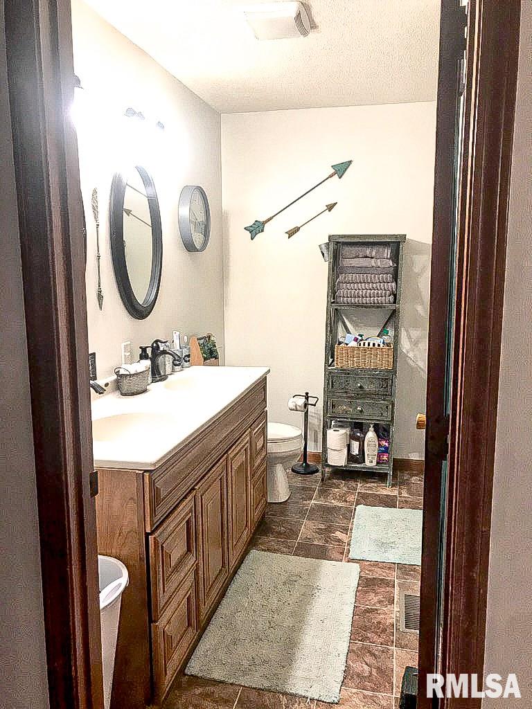 7375 Brown Road Galatia, IL 62935 - Photo 9 of 34