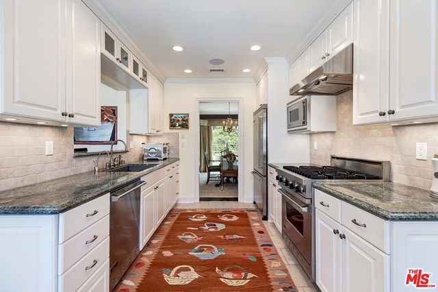 $3,375,000 | 841 Franklin Street, Santa Monica, CA 90403