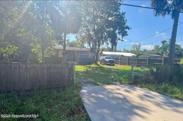 $1,375 | 332 Palm Avenue, Cocoa, FL 32922