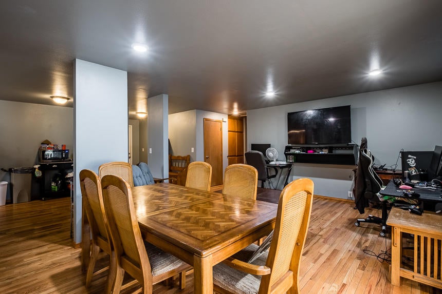 2509 Roberts-7