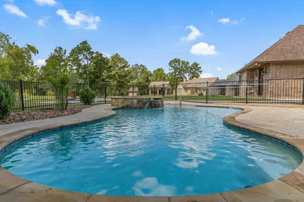$950,000 | 1723 Opal Trail, Willis, TX 77378