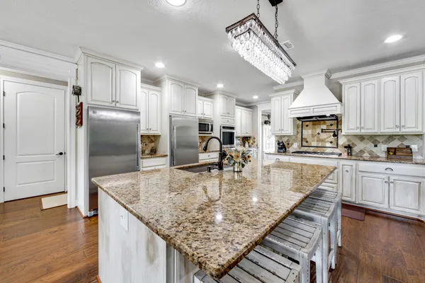 $950,000 | 1723 Opal Trail, Willis, TX 77378