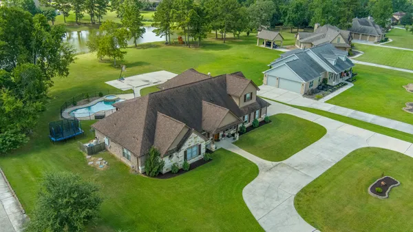 $950,000 | 1723 Opal Trail, Willis, TX 77378