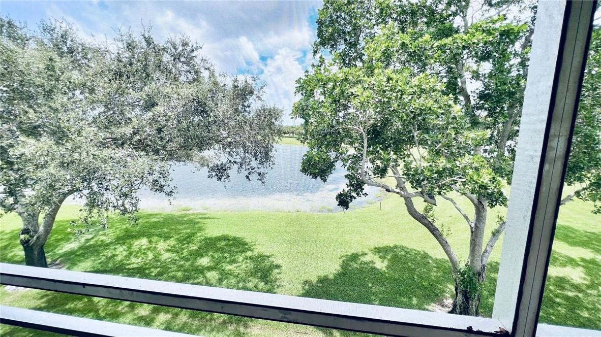 71 Preston F, Unit 71B Boca Raton, FL 33434 - Photo 32 of 42 Photo 32