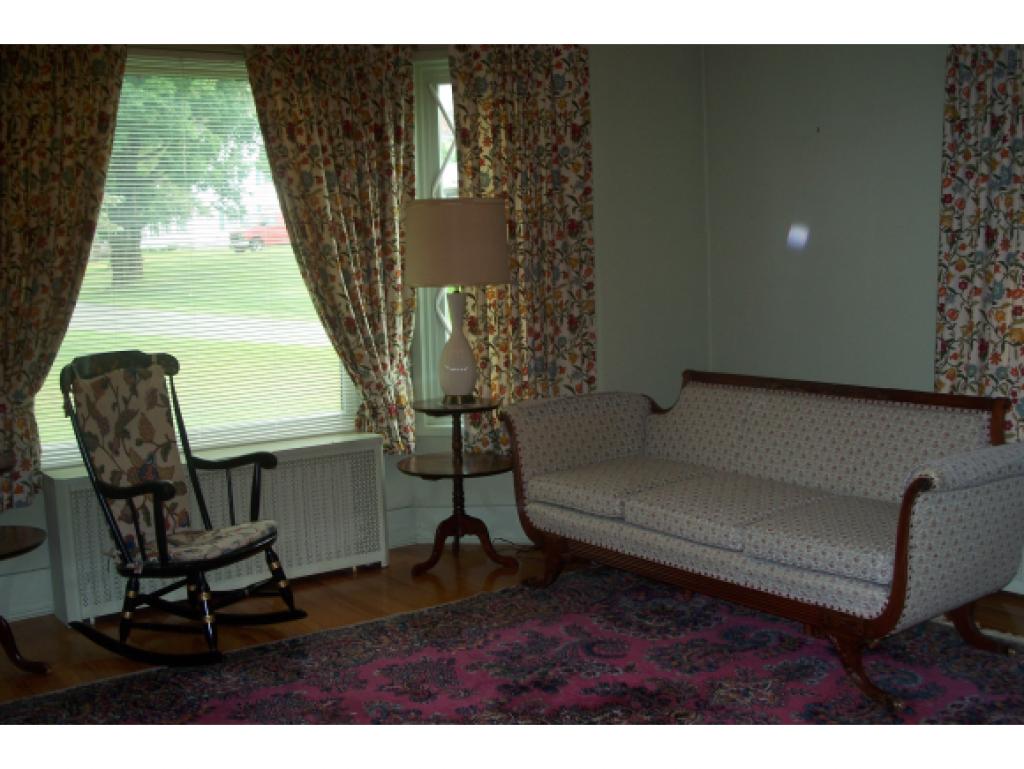 22 High Street Proctor, VT 05765 - Photo 2 of 8