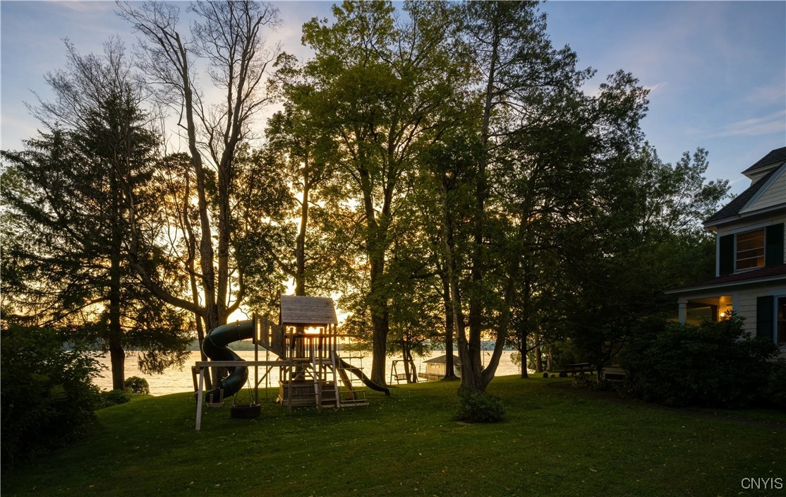 1870 West Lake Road Skaneateles, NY 13152 - Photo 11 of 37