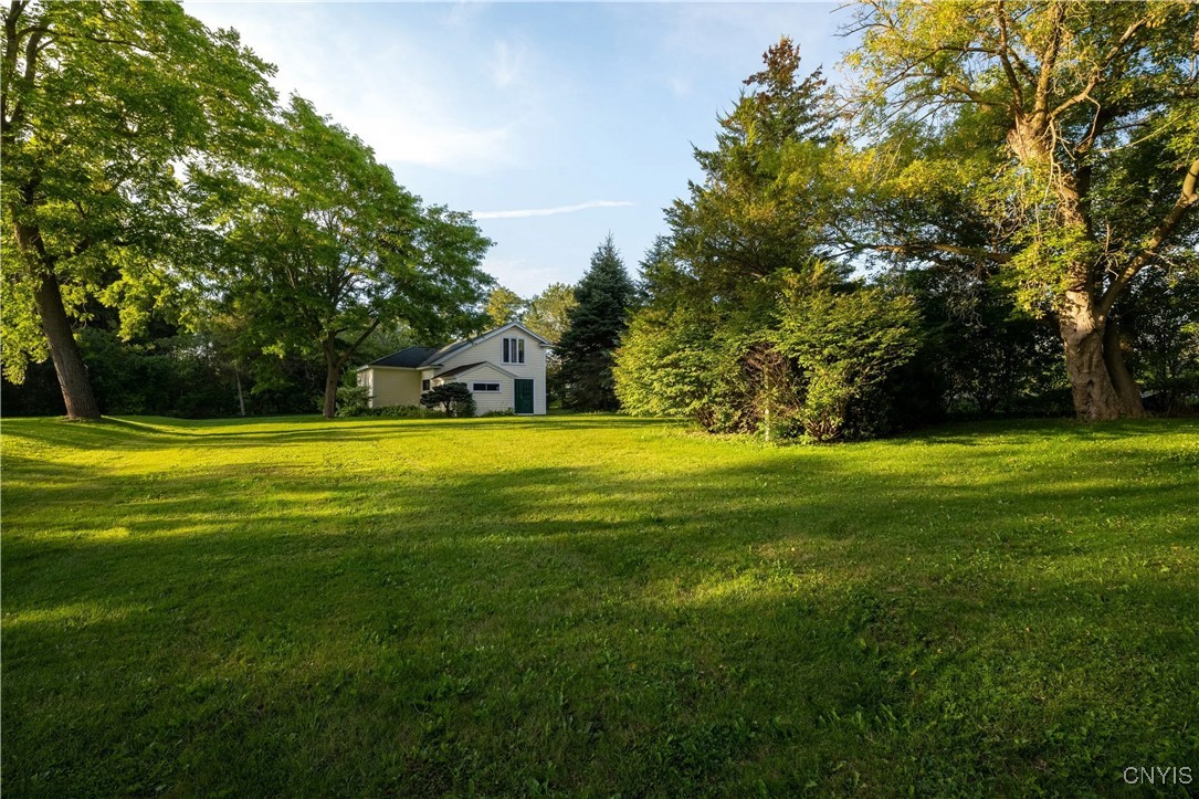 1870 West Lake Road Skaneateles, NY 13152 - Photo 20 of 37