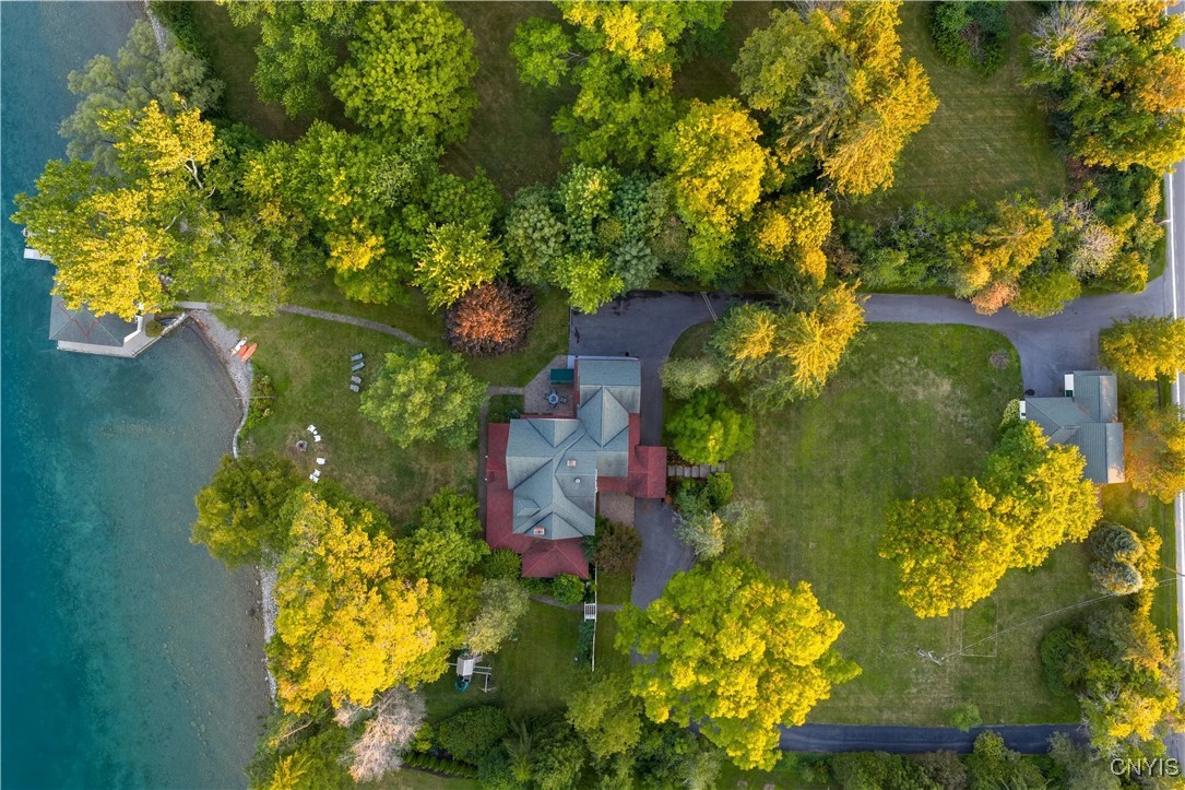 1870 West Lake Road Skaneateles, NY 13152 - Photo 2 of 37