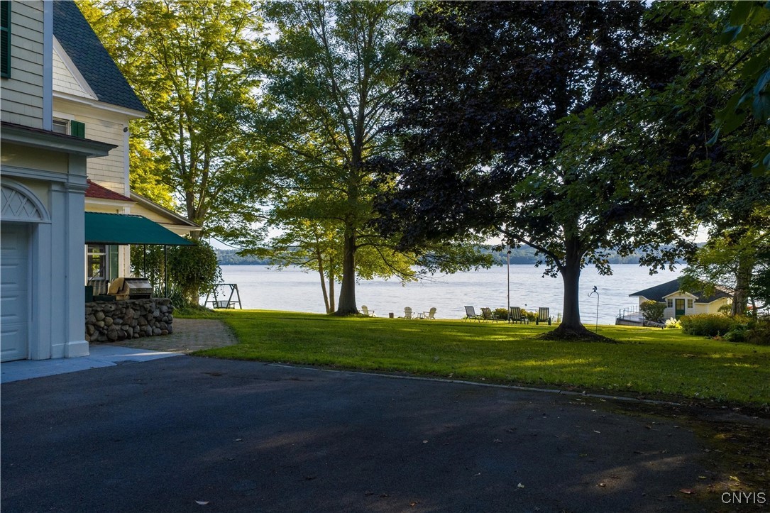 1870 West Lake Road Skaneateles, NY 13152 - Photo 25 of 37