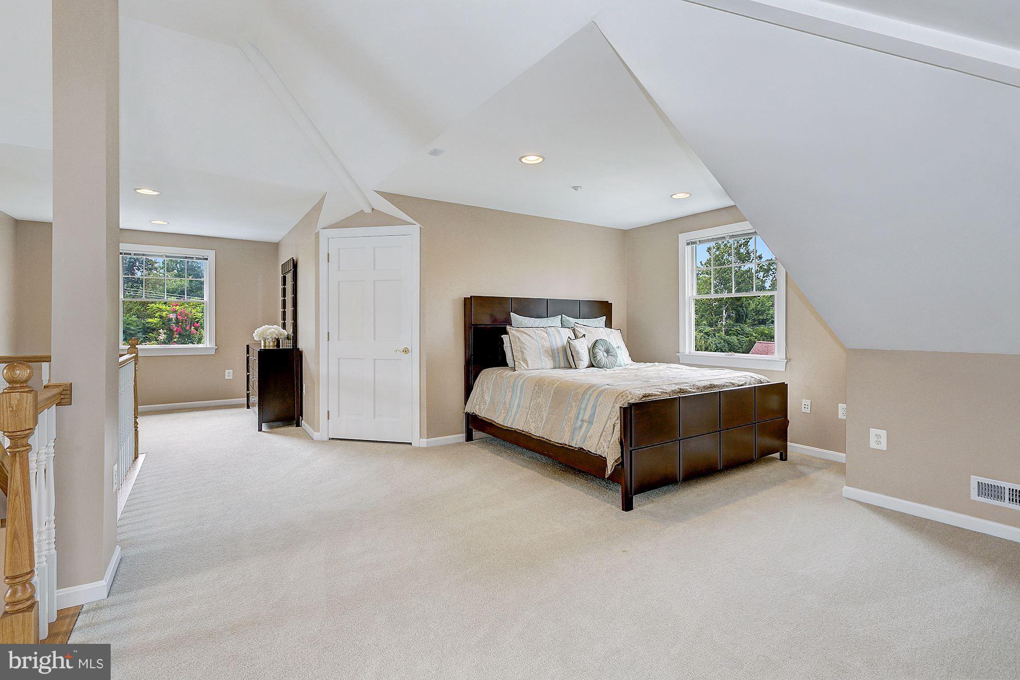 390 Ridgely Avenue Annapolis, MD 21401 - Photo 22 of 32 Bedroom Five-In-Law Au-Pair Suite