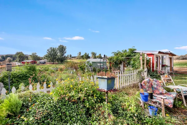 $330,000 | 4343 North 1200 East, Buhl, ID 83316