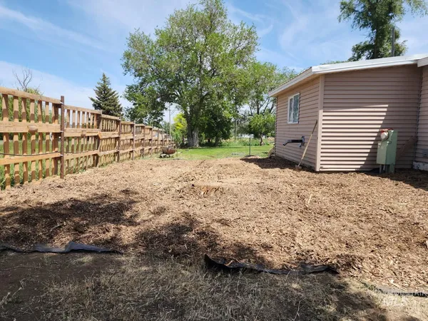 $330,000 | 4343 North 1200 East, Buhl, ID 83316