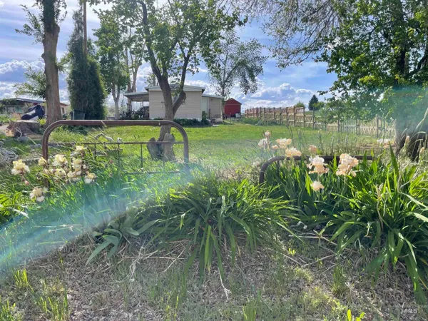 $330,000 | 4343 North 1200 East, Buhl, ID 83316