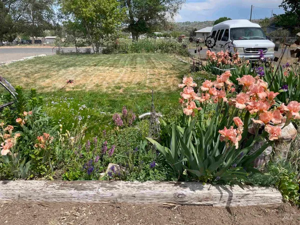 $330,000 | 4343 North 1200 East, Buhl, ID 83316