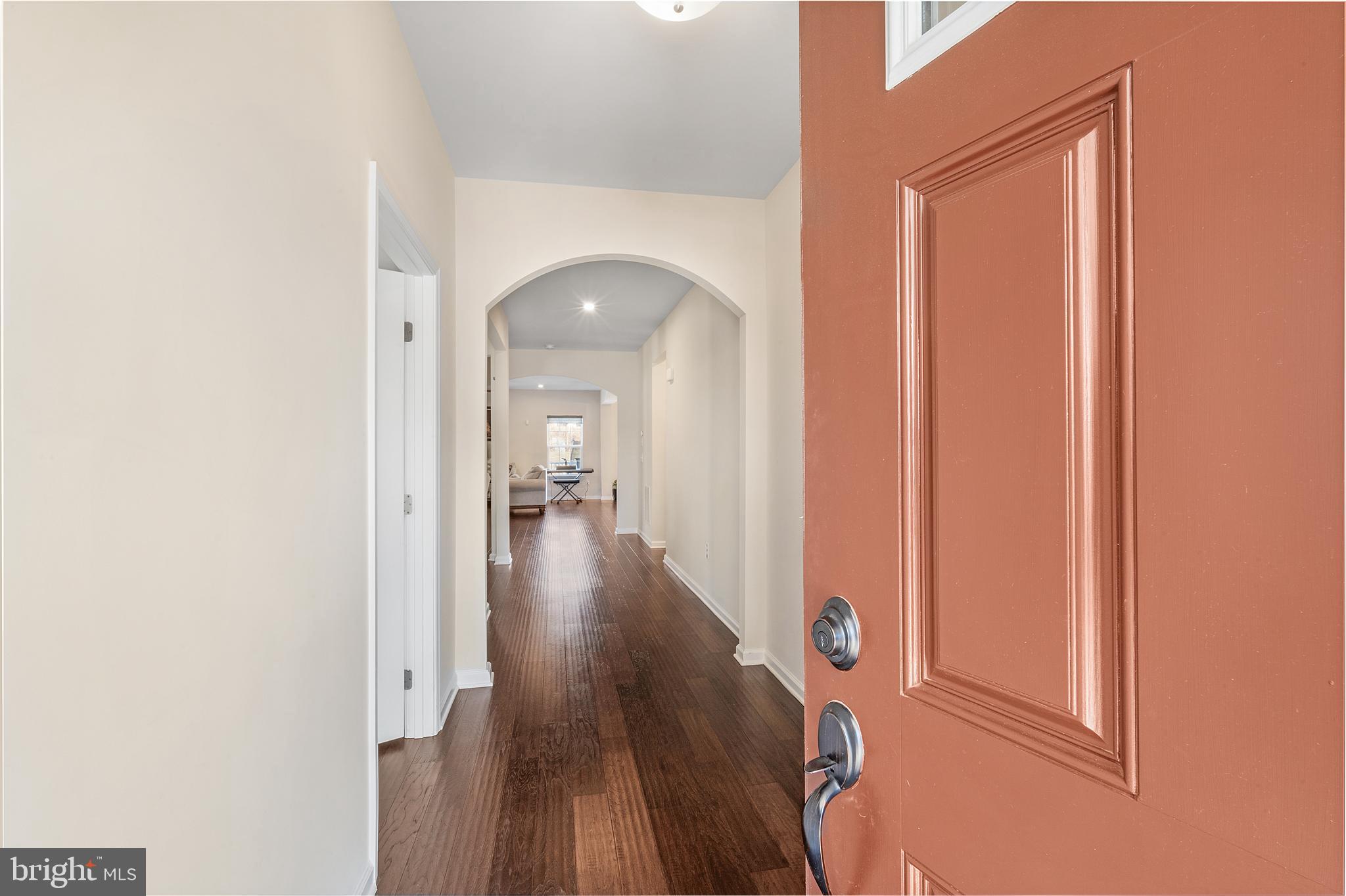 2560 Raya Way Easton, PA 18045 - Photo 2 of 38 Gallery Image 2