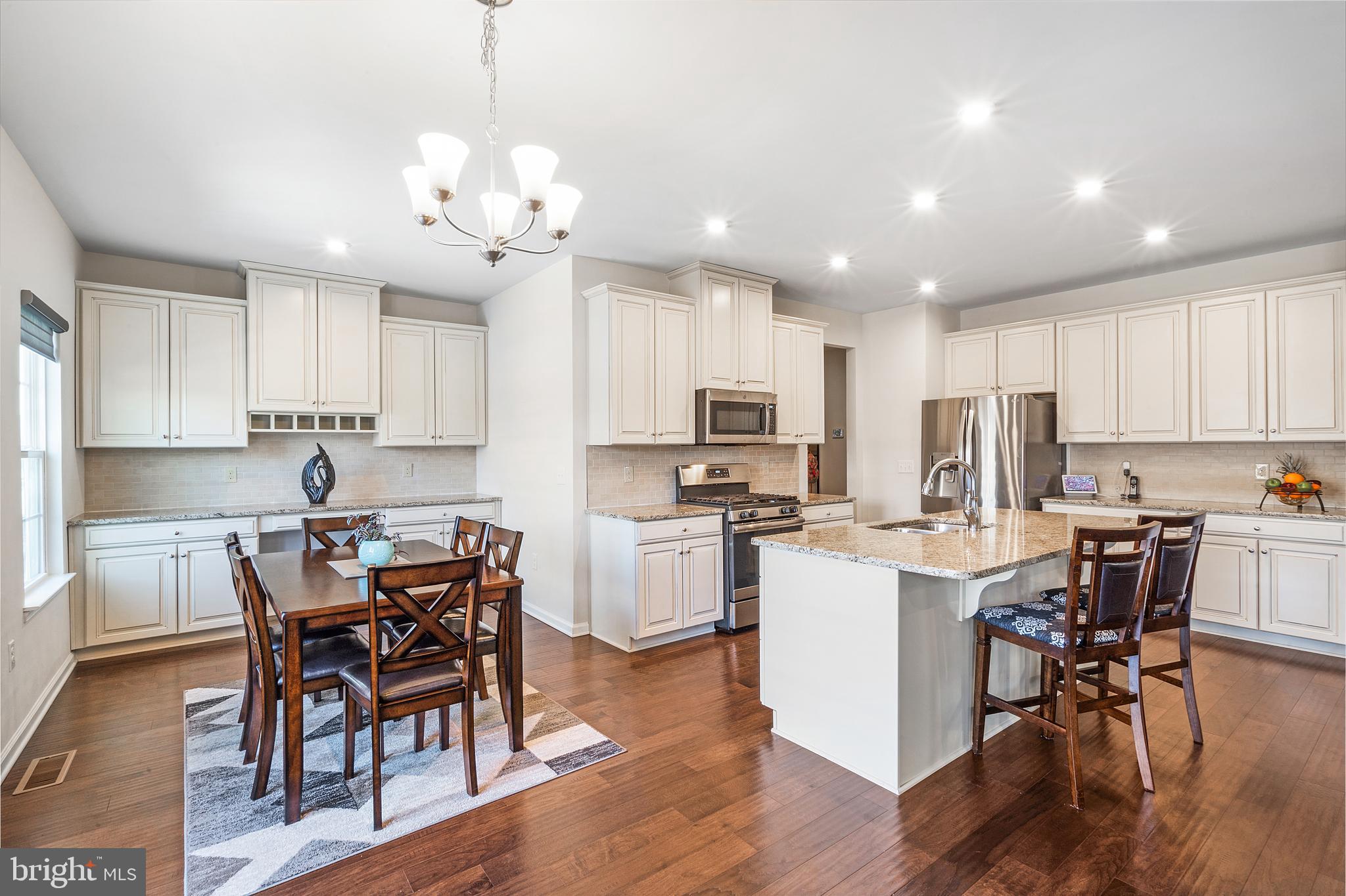 2560 Raya Way Easton, PA 18045 - Photo 12 of 38 Gallery Image 12