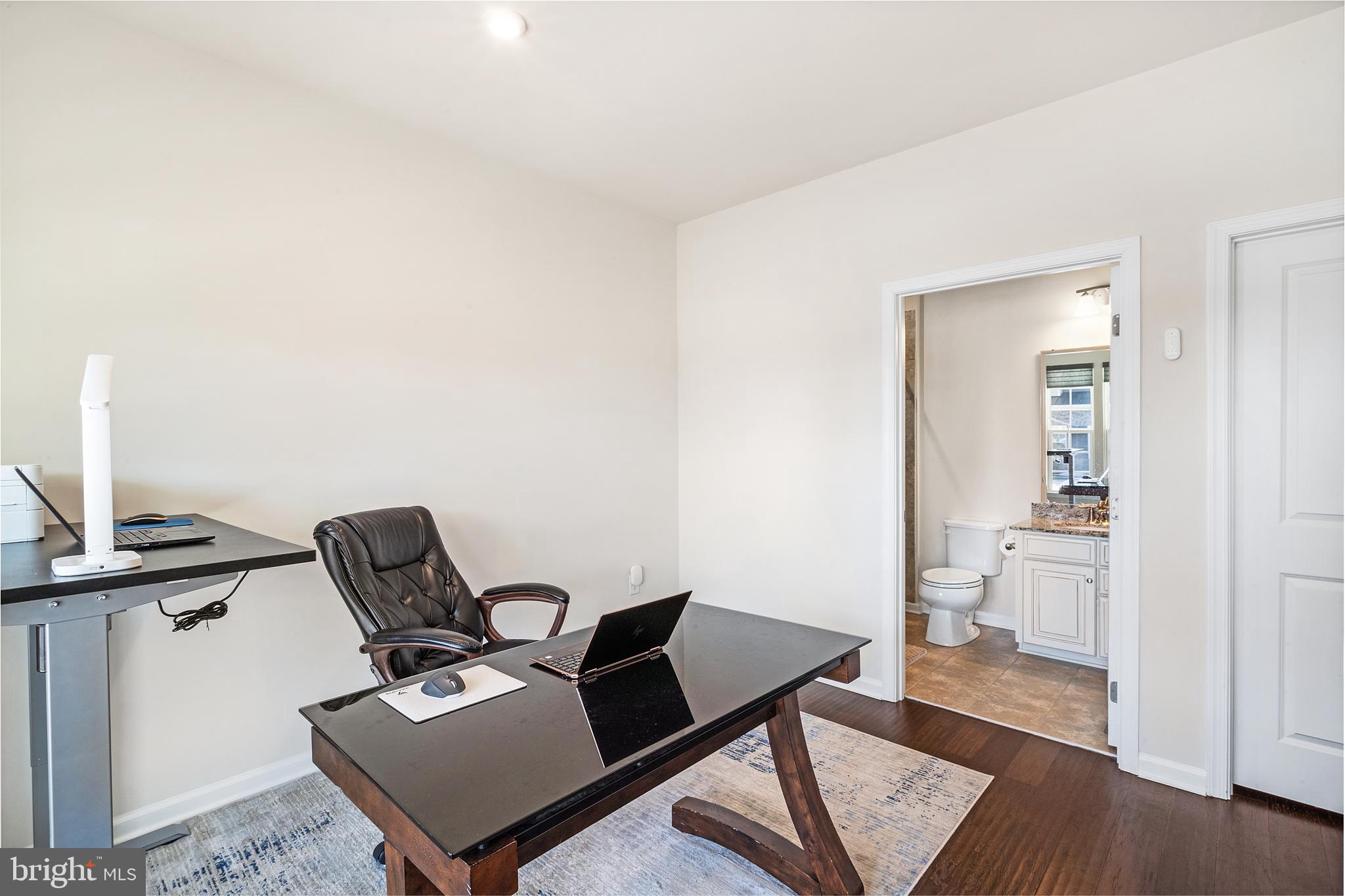 2560 Raya Way Easton, PA 18045 - Photo 4 of 38 Gallery Image 4