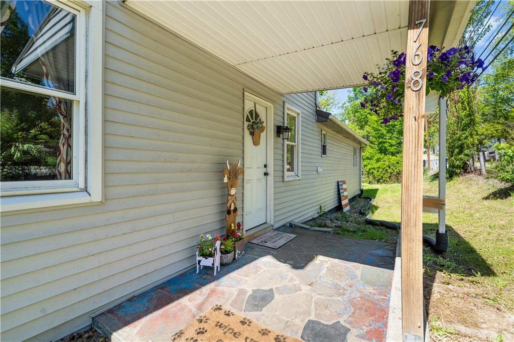 768 Highway 31 Ruffs Dale, PA 15679 - Photo 3 of 31