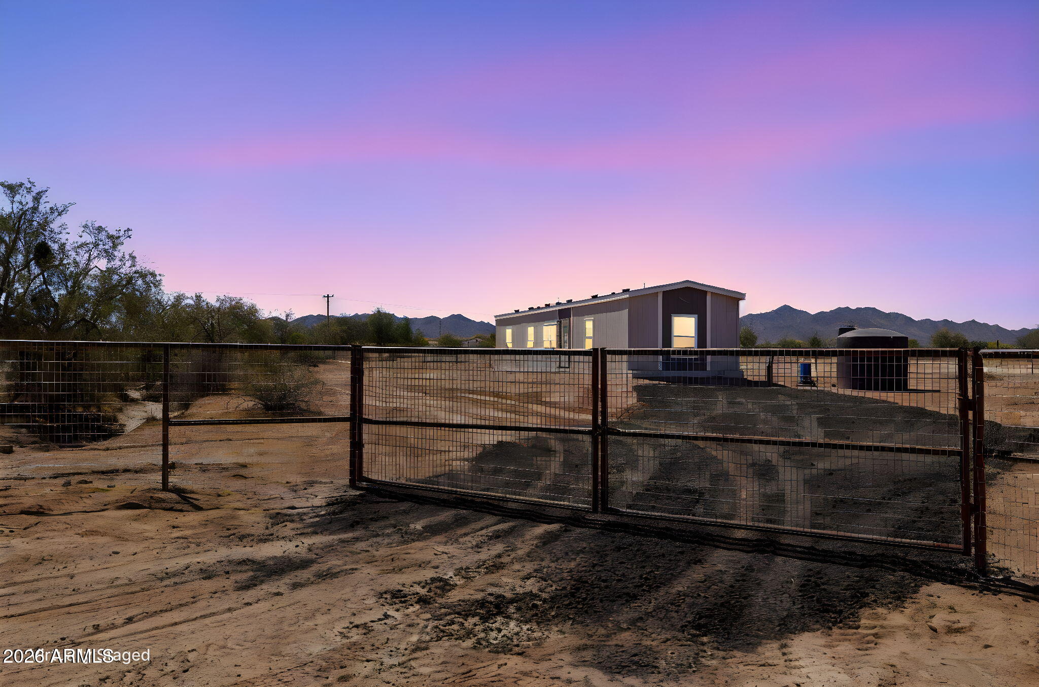 50044 West Century Road Maricopa, AZ 85139 - Photo 4 of 38 a view of a terrace