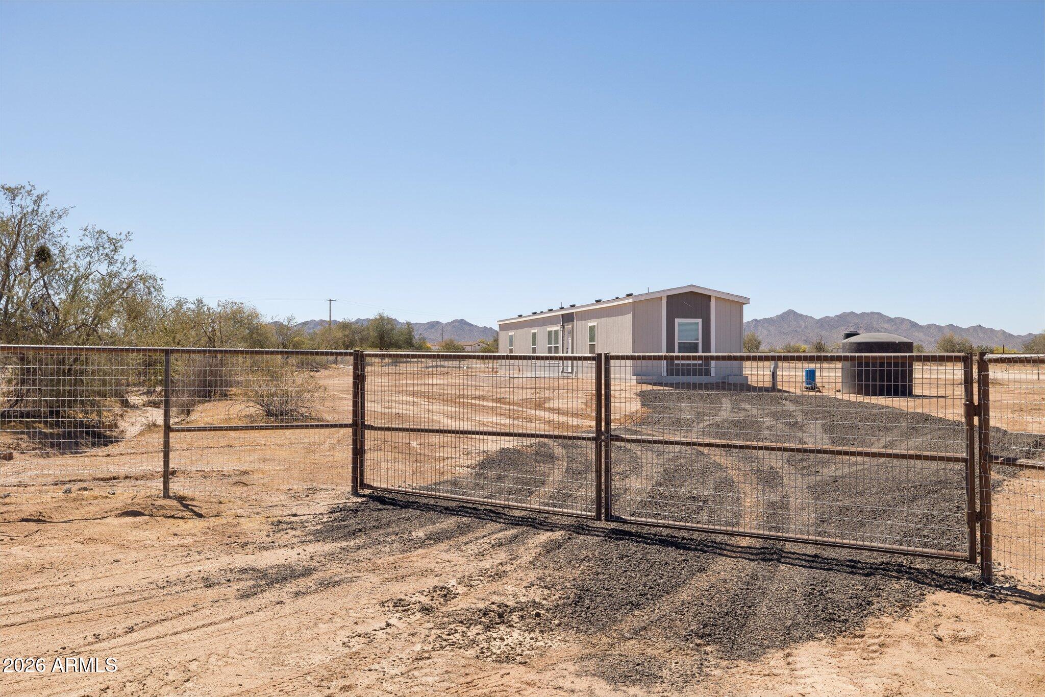 50044 West Century Road Maricopa, AZ 85139 - Photo 6 of 38