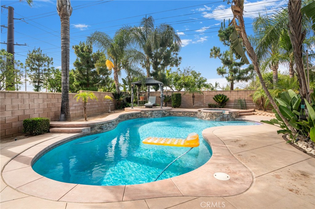 19106 Stagecoach Lane Riverside, CA 92508 - Photo 14 of 39
