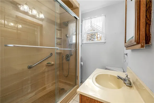 $229,900 | 8 Pleasantview Place, Whitestown, NY 13492