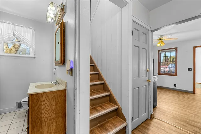 $229,900 | 8 Pleasantview Place, Whitestown, NY 13492