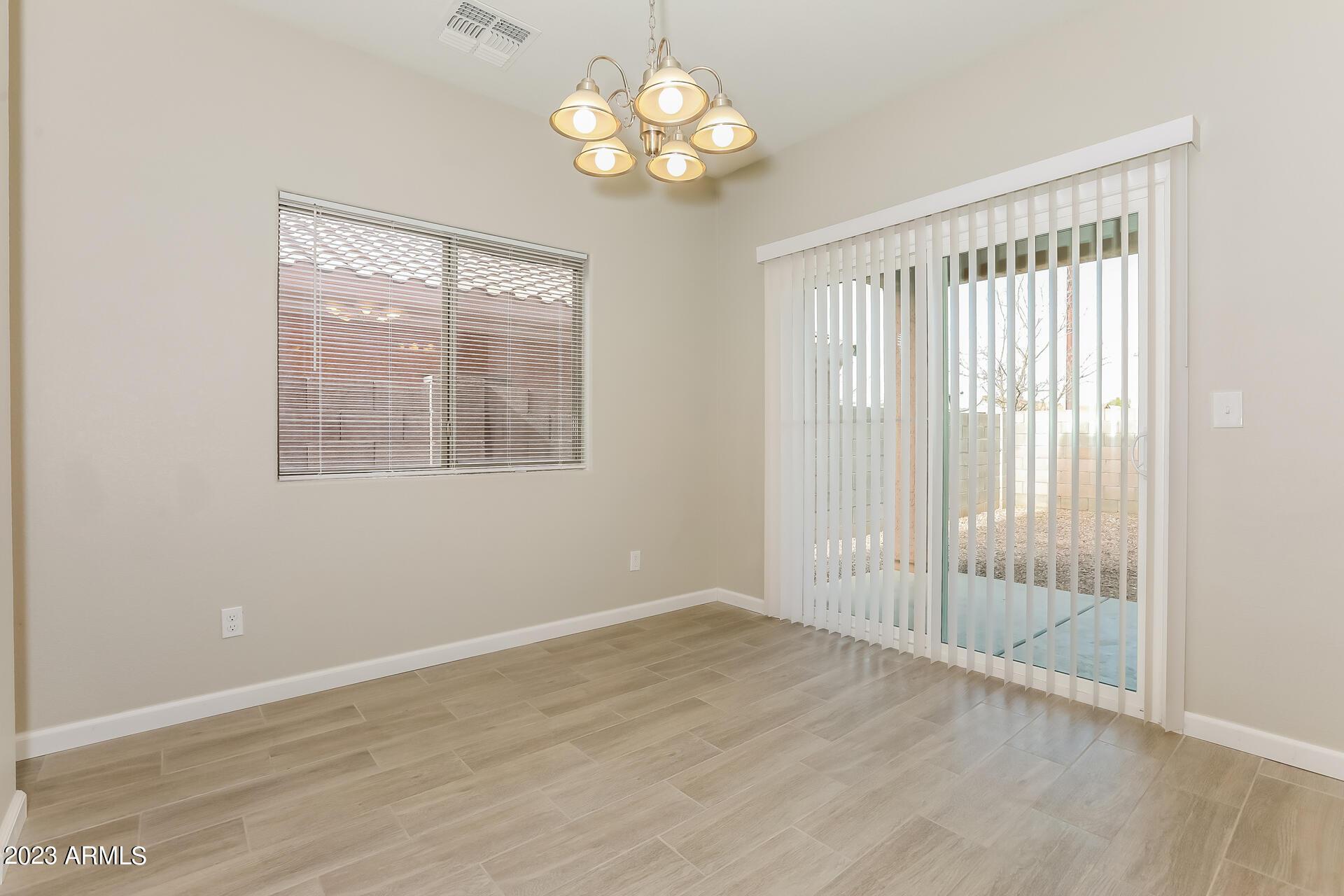 10404 East Baltimore Circle Apache Junction, AZ 85120 - Photo 4 of 17 Photo #6