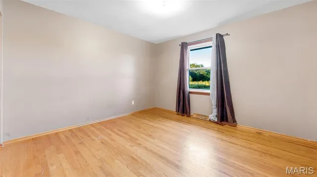 $819,999 | 762 Cave Farm Road, Troy, MO 63379