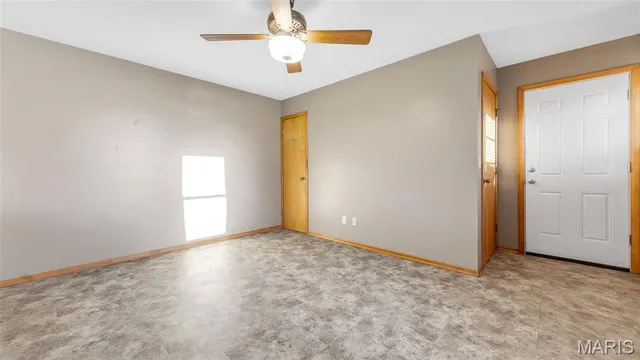 $819,999 | 762 Cave Farm Road, Troy, MO 63379