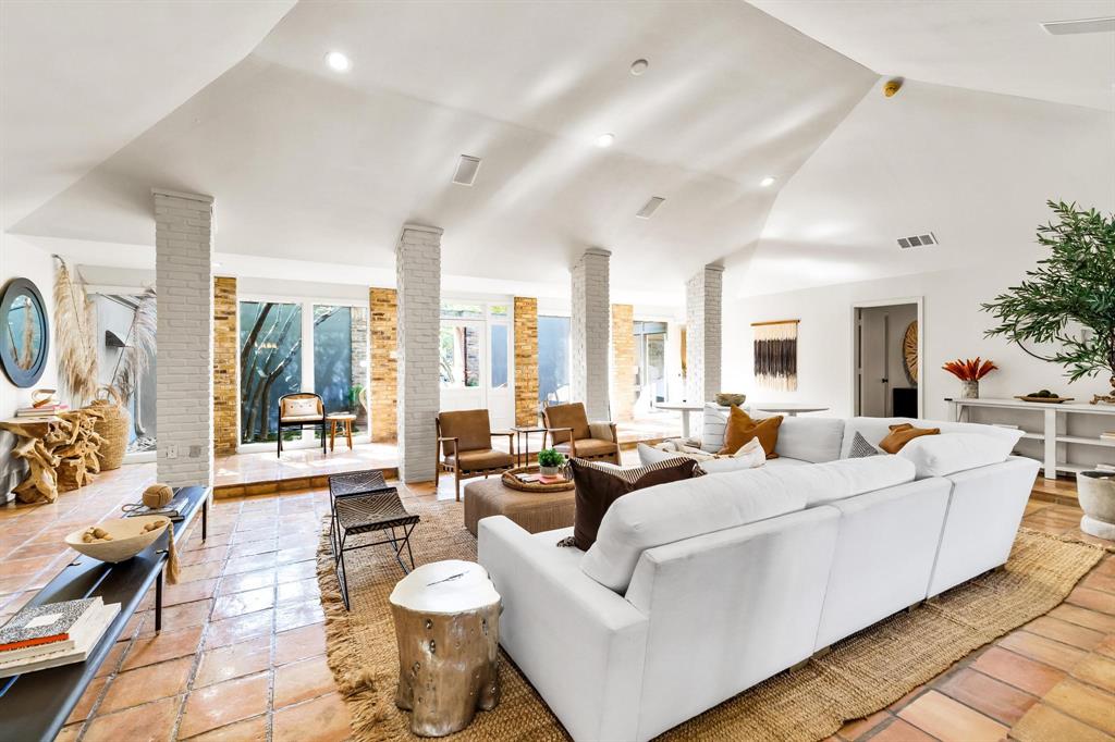 4338 Travis Street Dallas, TX 75205 - Photo 4 of 17 a large room with lots of white furniture