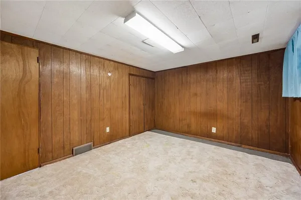 $259,900 | 8412 England Street, Overland Park, KS 66212