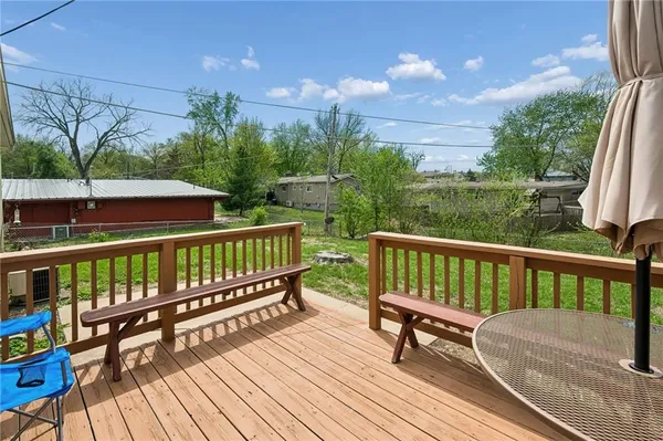 $259,900 | 8412 England Street, Overland Park, KS 66212