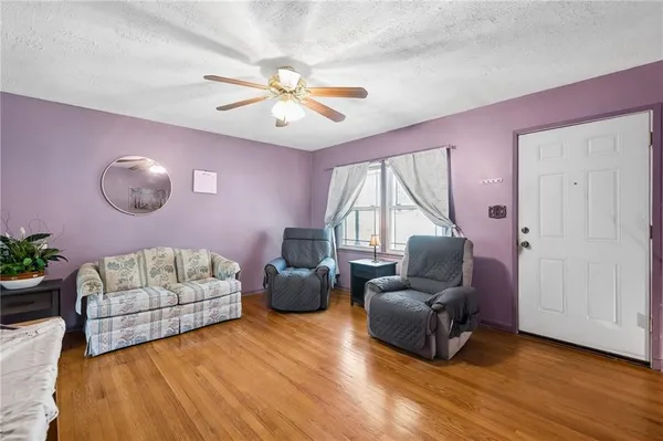 $259,900 | 8412 England Street, Overland Park, KS 66212