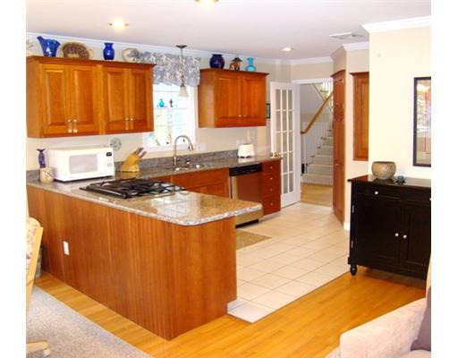 Kitchen. Granite kitchen with plenty cabinet & counter space.