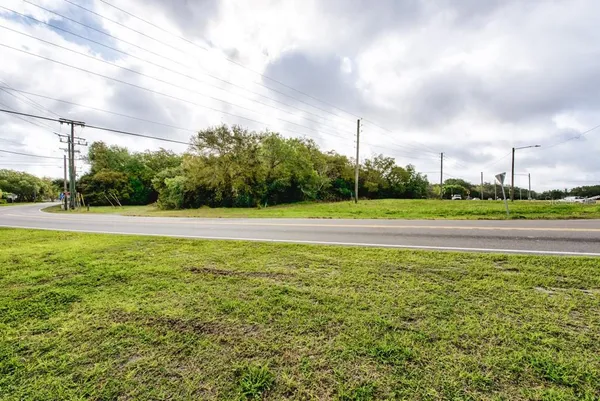 $1,800,000 | Lutz Lake, Odessa, FL 33556