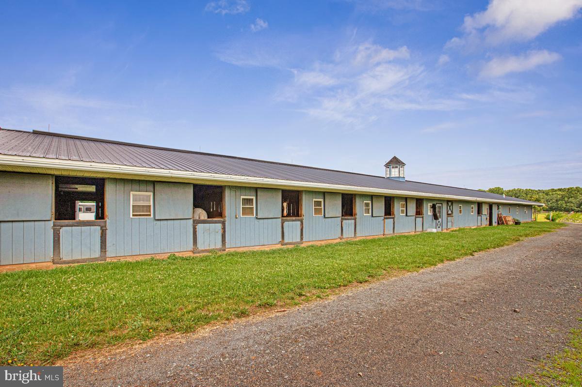 26220 Mullinix Mill Road Damascus, MD 20872 - Photo 52 of 69 Gallery Image 52