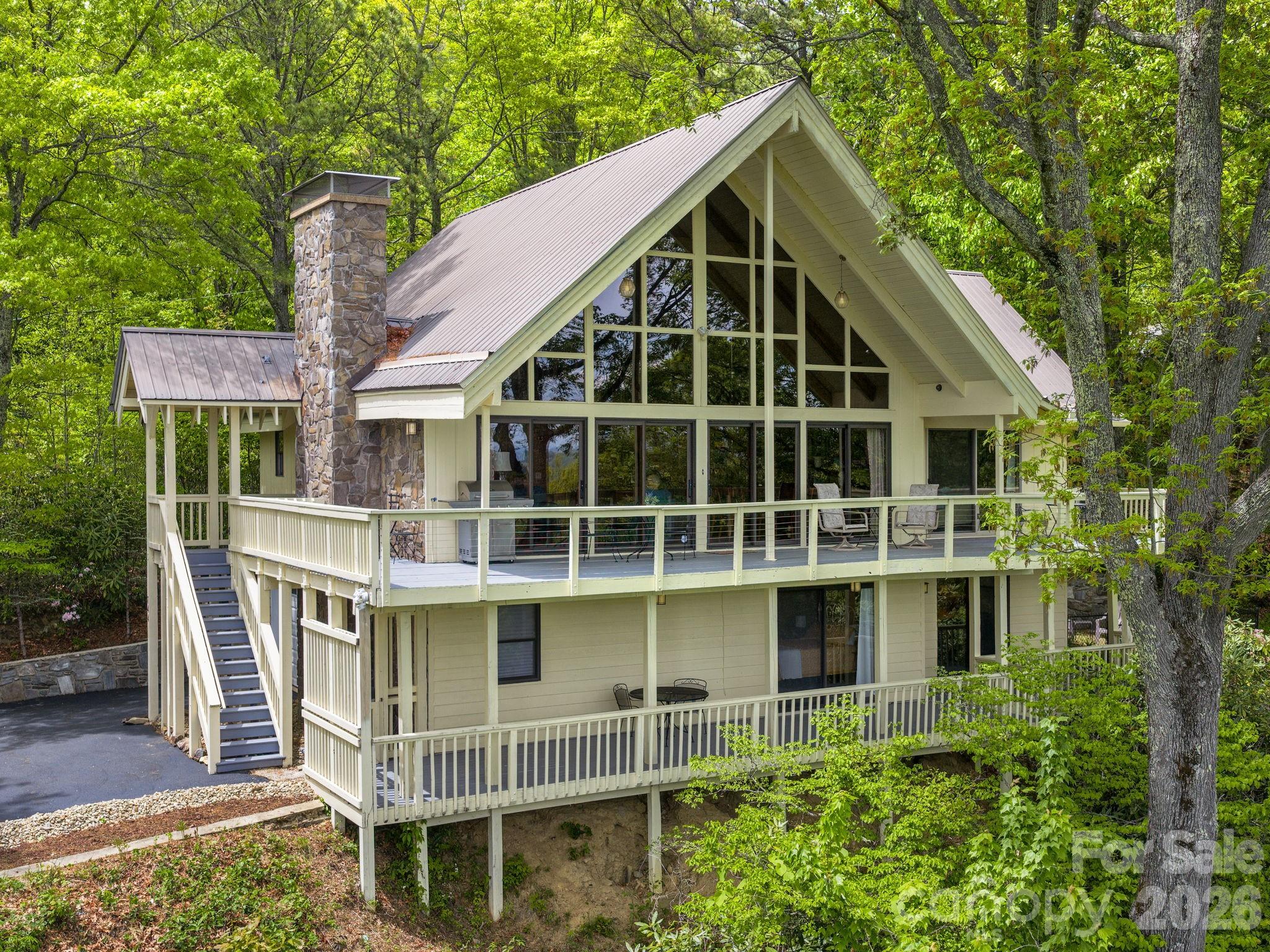 744 Laurel Ridge North Maggie Valley, NC 28751 - Photo 1 of 37 Gallery Image 1