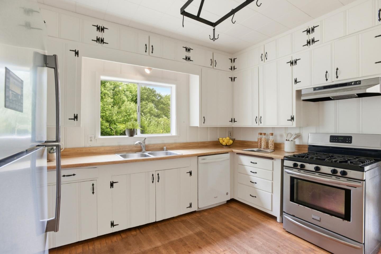 1650 Stage Road Pescadero, CA 94060 - Photo 18 of 52